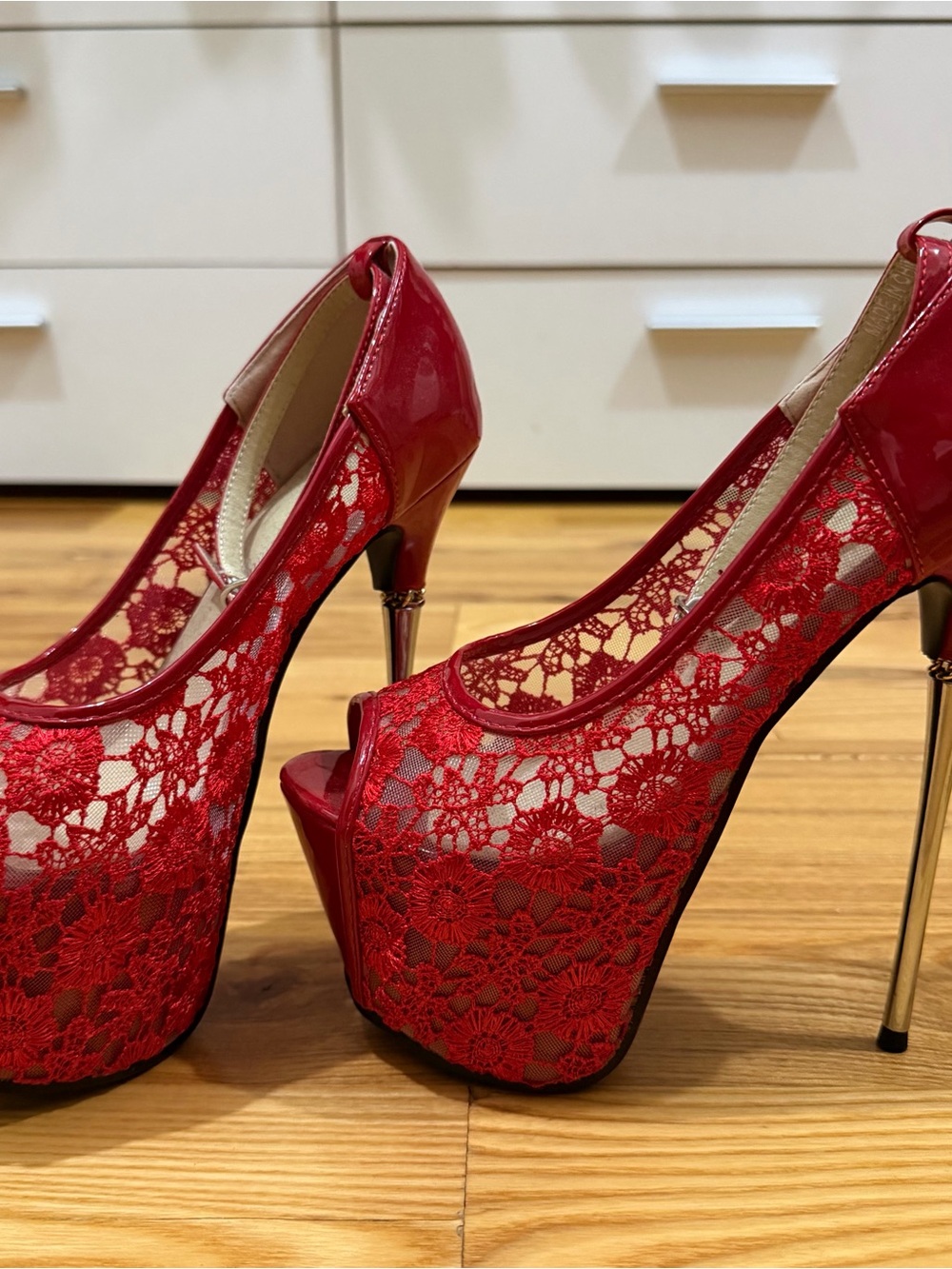 Red Lace Platform Peep-Toe Stiletto Heels with Gold Metal Heel